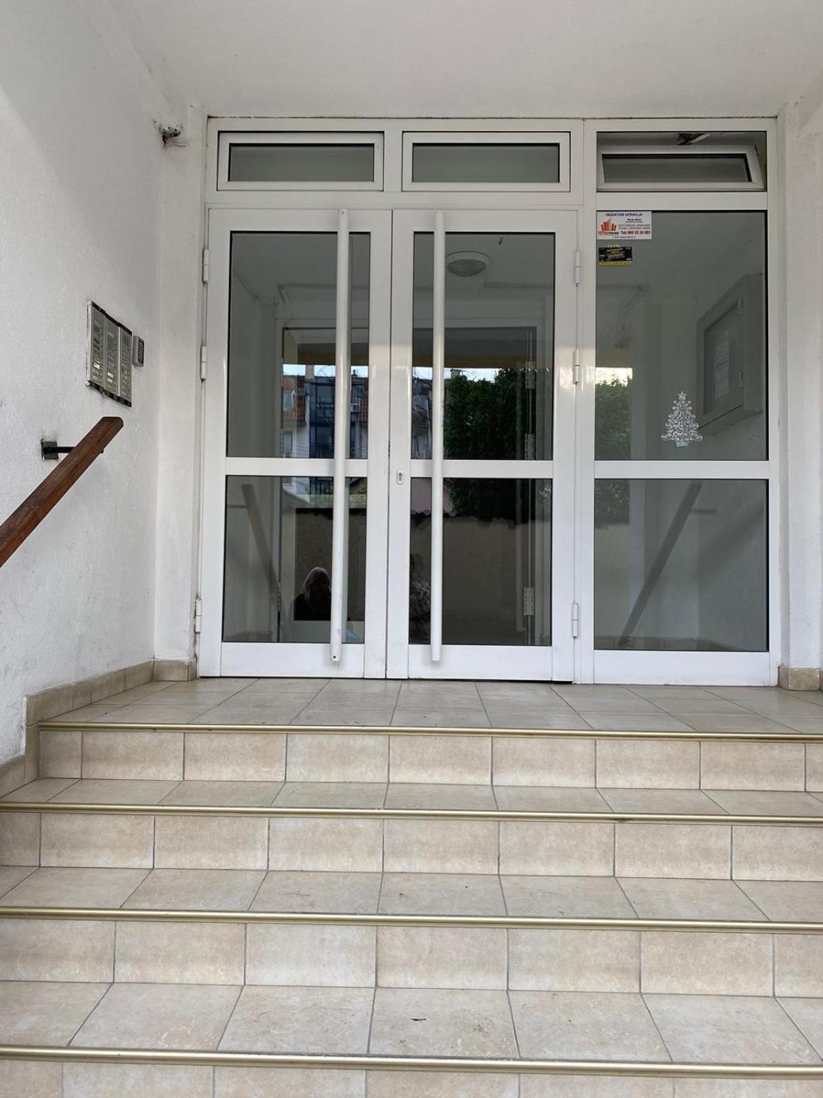 Apartman Riva كرالييفو المظهر الخارجي الصورة